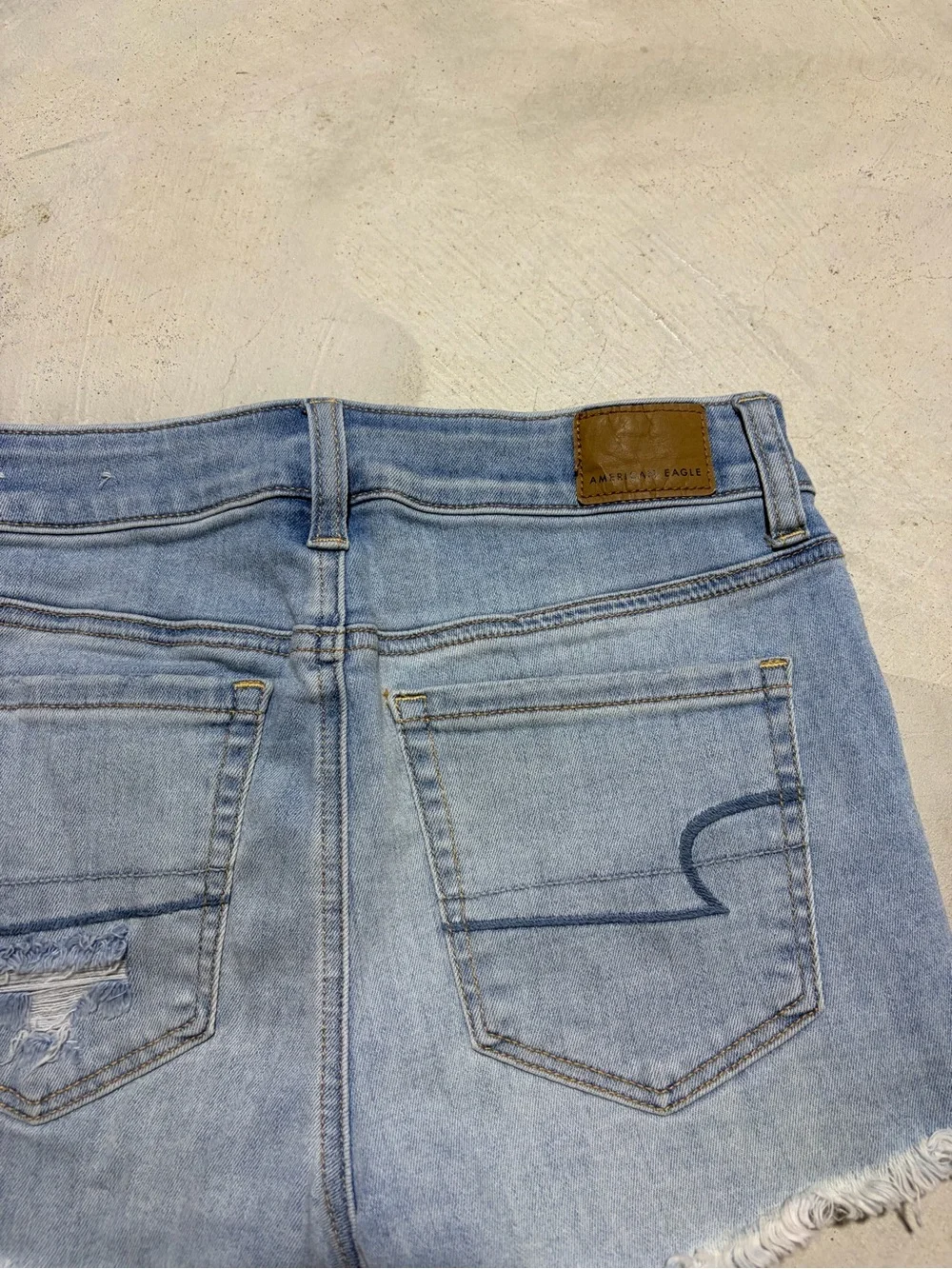 American Eagle hi-rise shortie Light Blue Distressed Denim Women's Shorts 2 - Picture 5 of 10